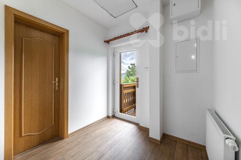 Byt 3+1 · 90 m² · Perštejn - 4
