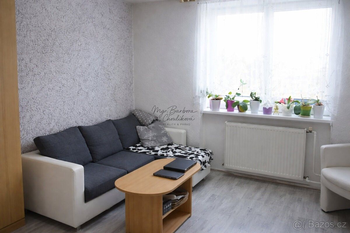 Pronájem byt - Zbůch, 330 22