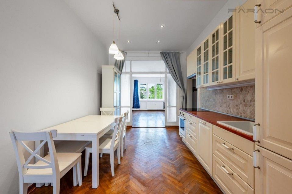 3+1, Bělohorská, Praha, 80 m² - 1
