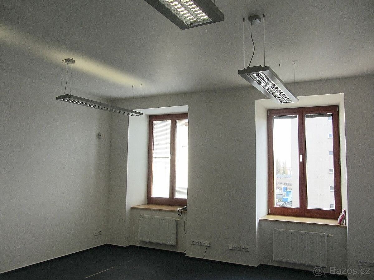 Kanceláře, Brno, 602 00 - 1