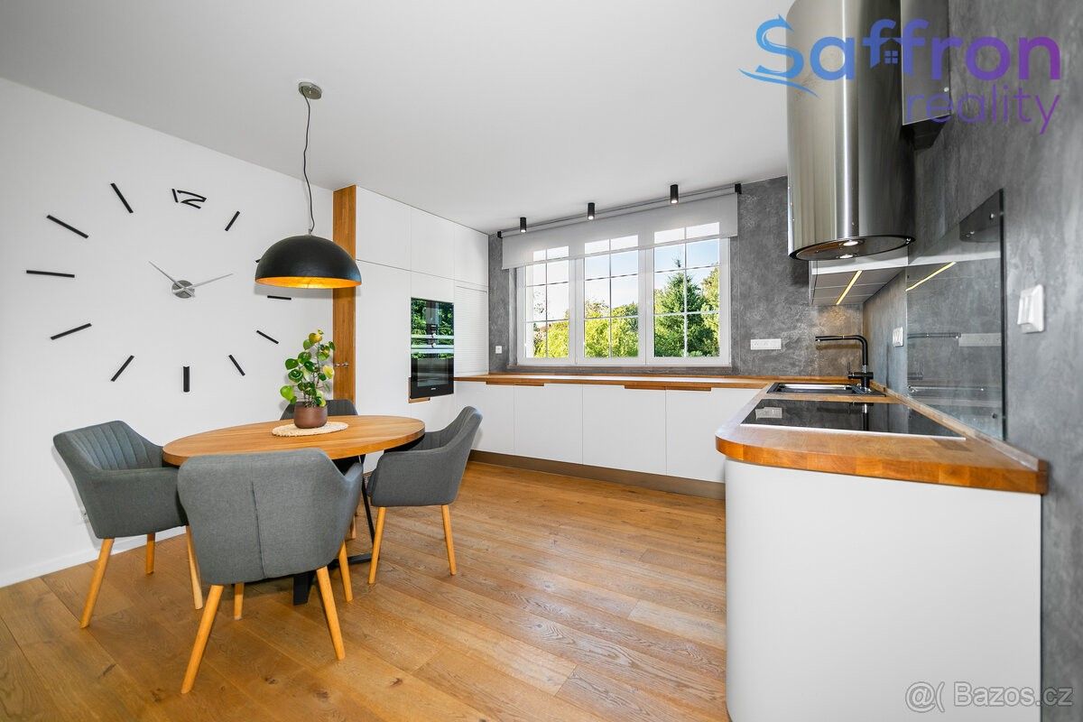 Byty, Dýšina, 330 02