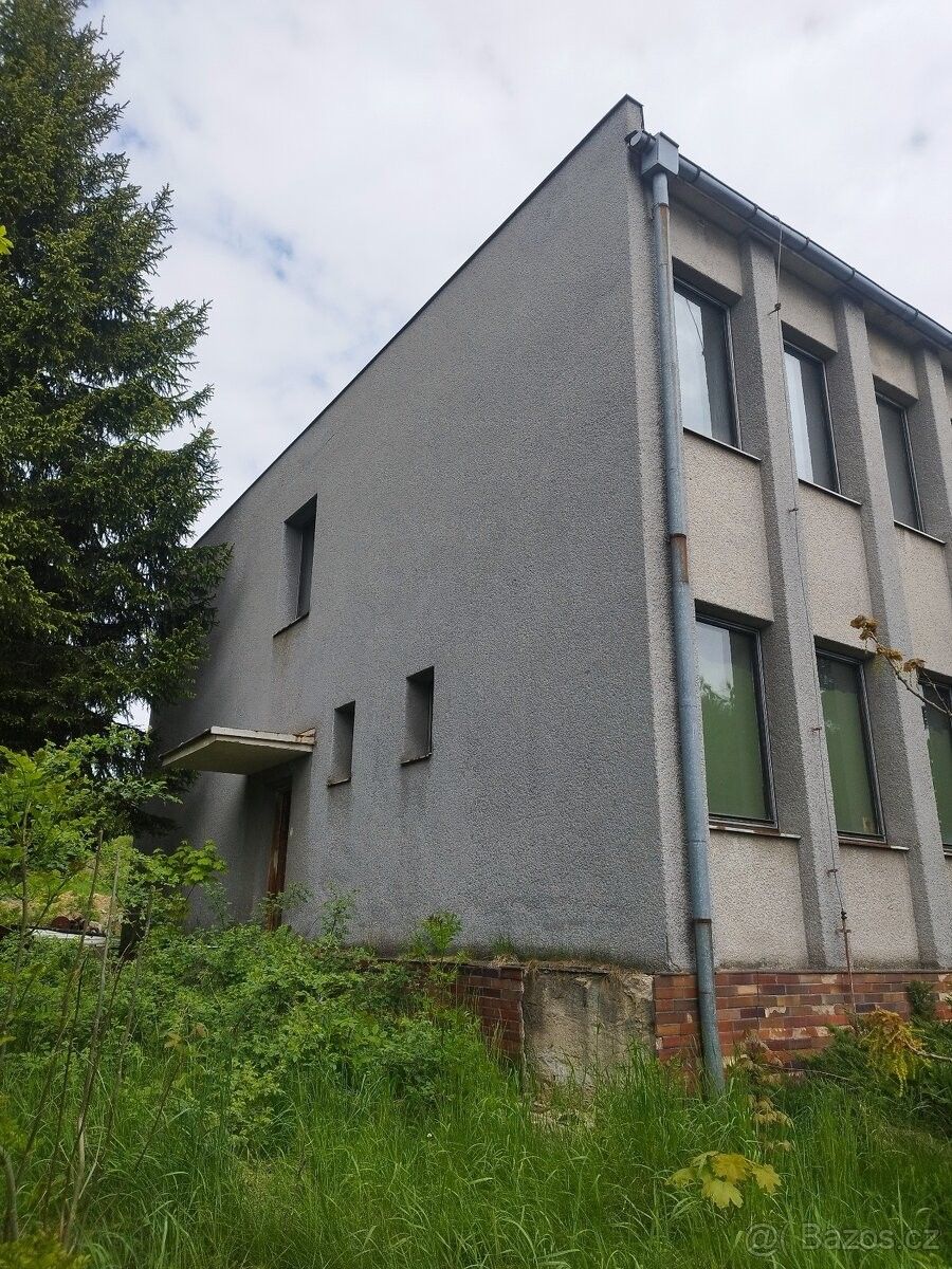 Obchodní prostory · Sloup v Čechách, 471 52 - 3
