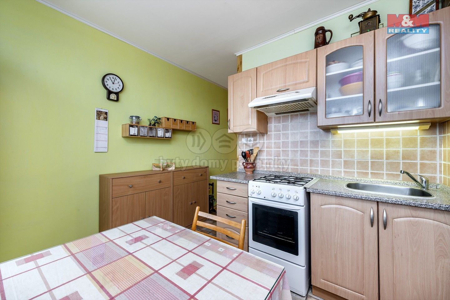 2+1, Holešická, Chomutov, 62 m²