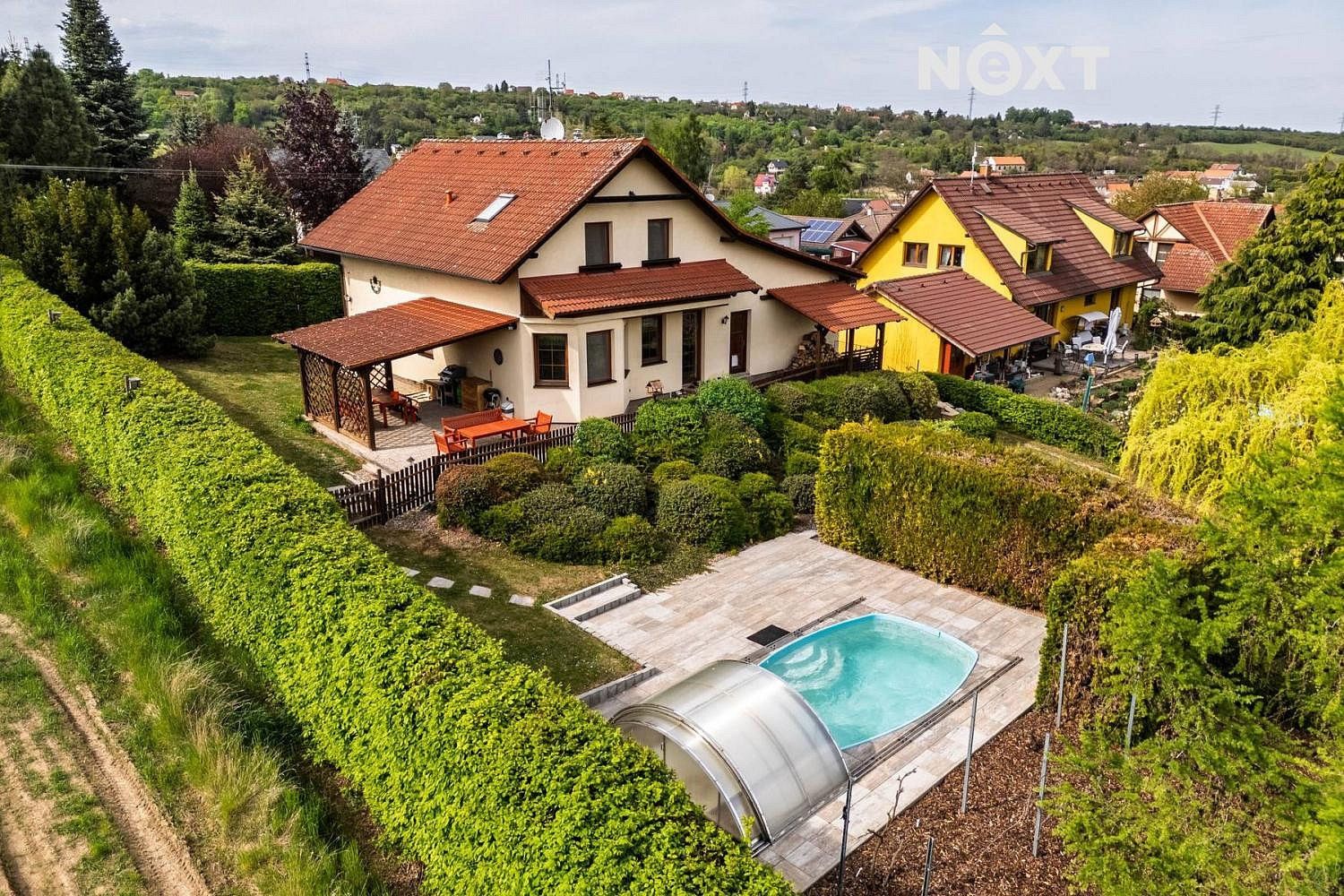Rodinné domy, Svinařov, okres Kladno, Středočeský kraj, 165 m² - 1