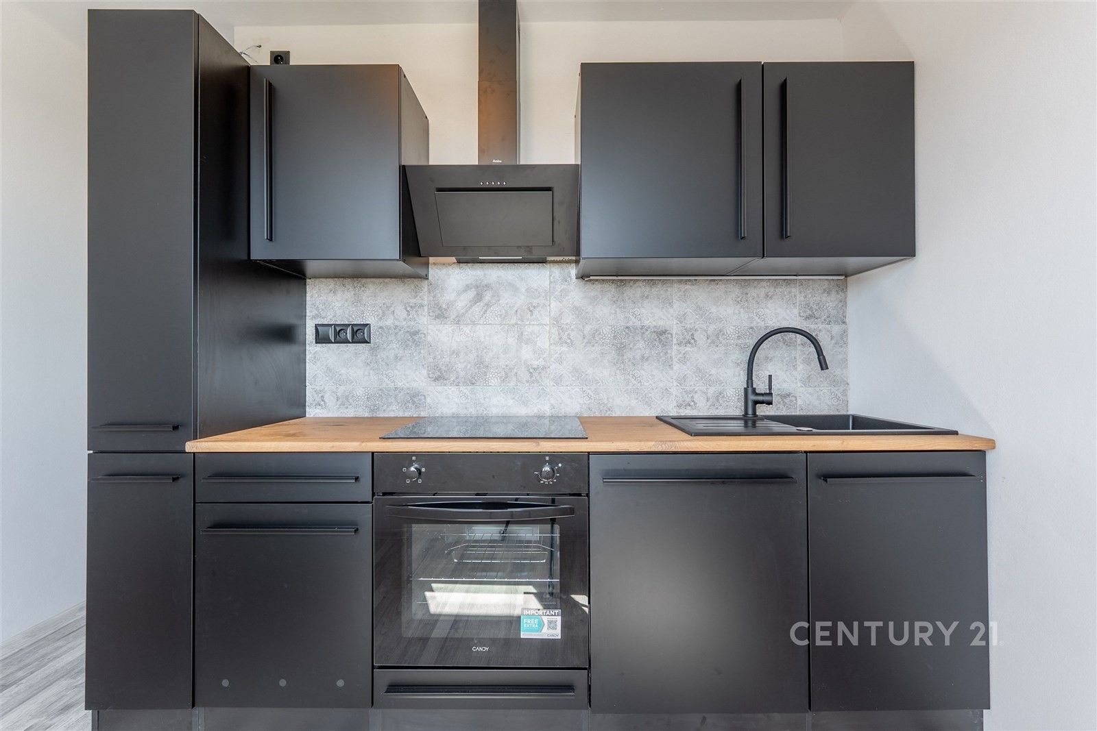 2+1, Ktiš, 52 m² - 1