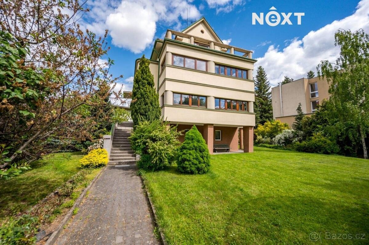 Prodej rodinný dům - Praha, 143 00