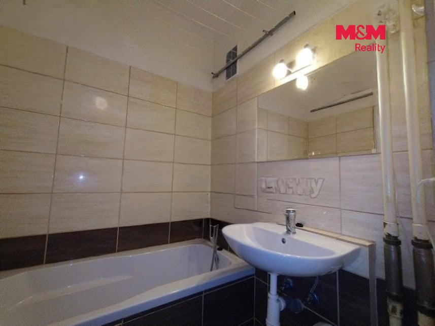 Byt 1+1 · 37 m² · náměstí Antonie Bejdové, Ostrava - 4