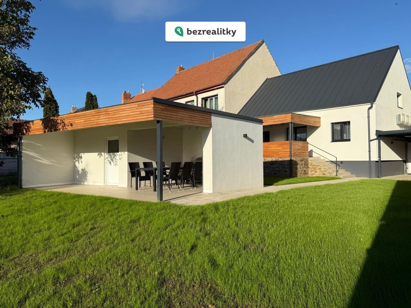 Prodej rodinný dům - Moravany, 200 m²