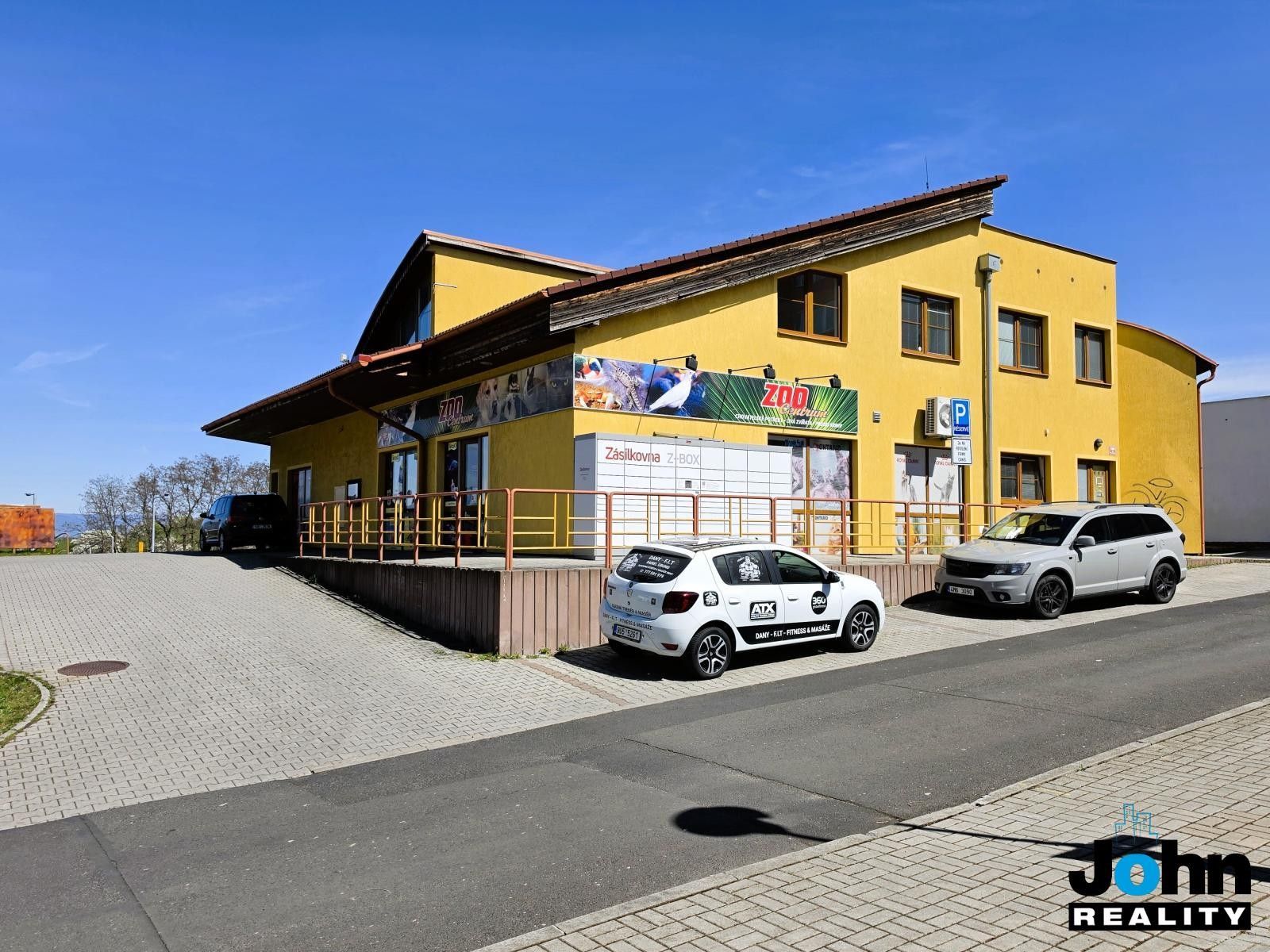 Pronájem kancelář - Maxima Gorkého, Most, 200 m² - 1