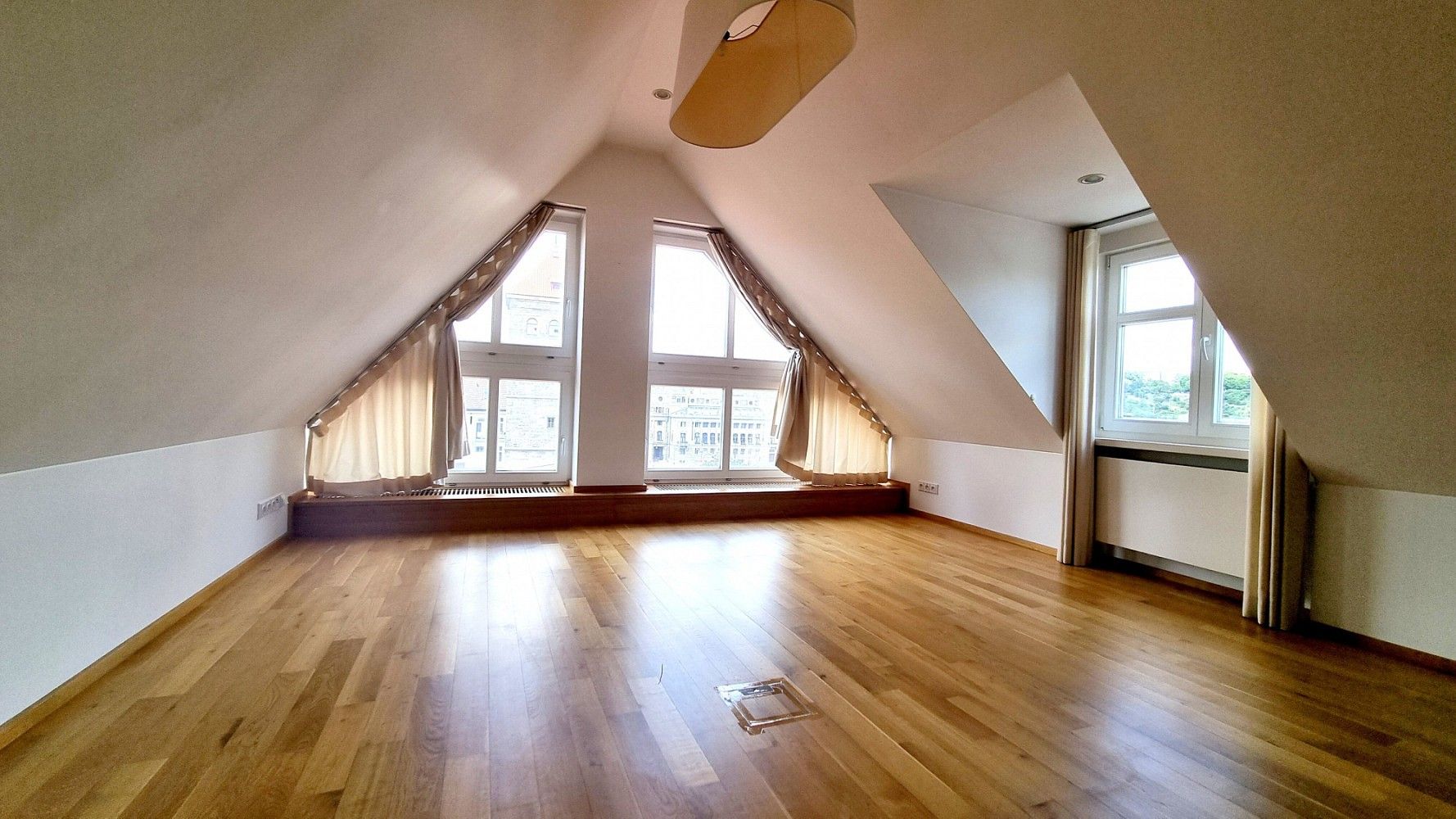 Byt 5+kk · 269 m² · Praha - Nové Město, Hlavní město Praha - 4