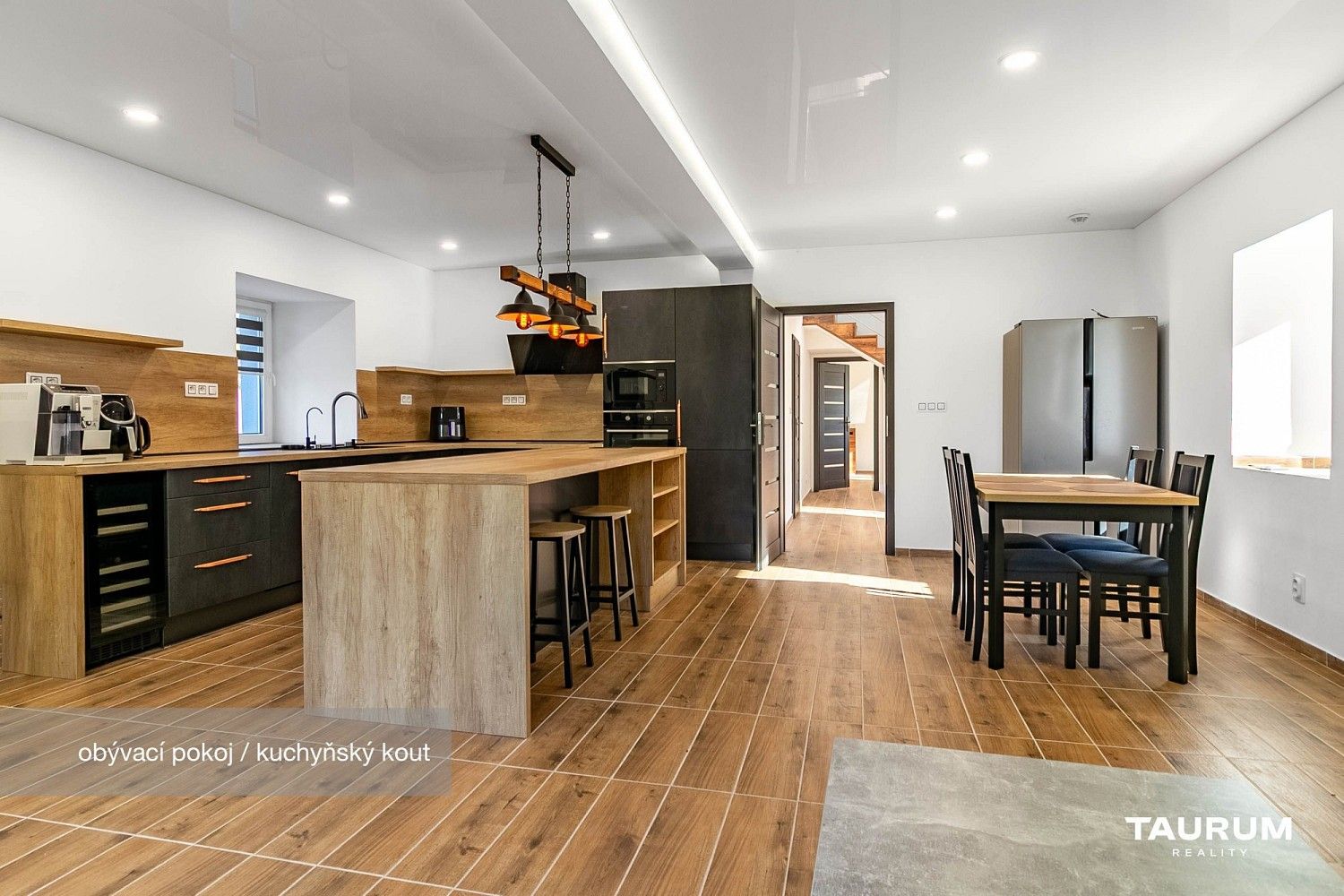 Rodinný dům · 366 m² · Přehýšov, okres Plzeň-sever - 3