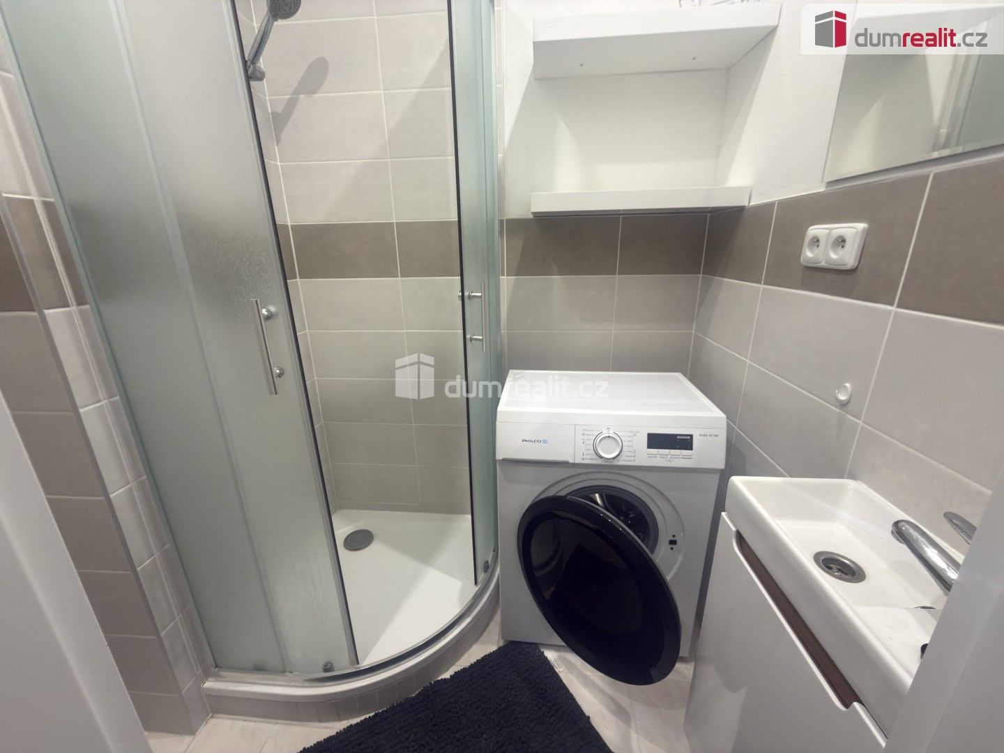 Pronájem byt 1+1 - Velká Hradební, Ústí nad Labem, 34 m²