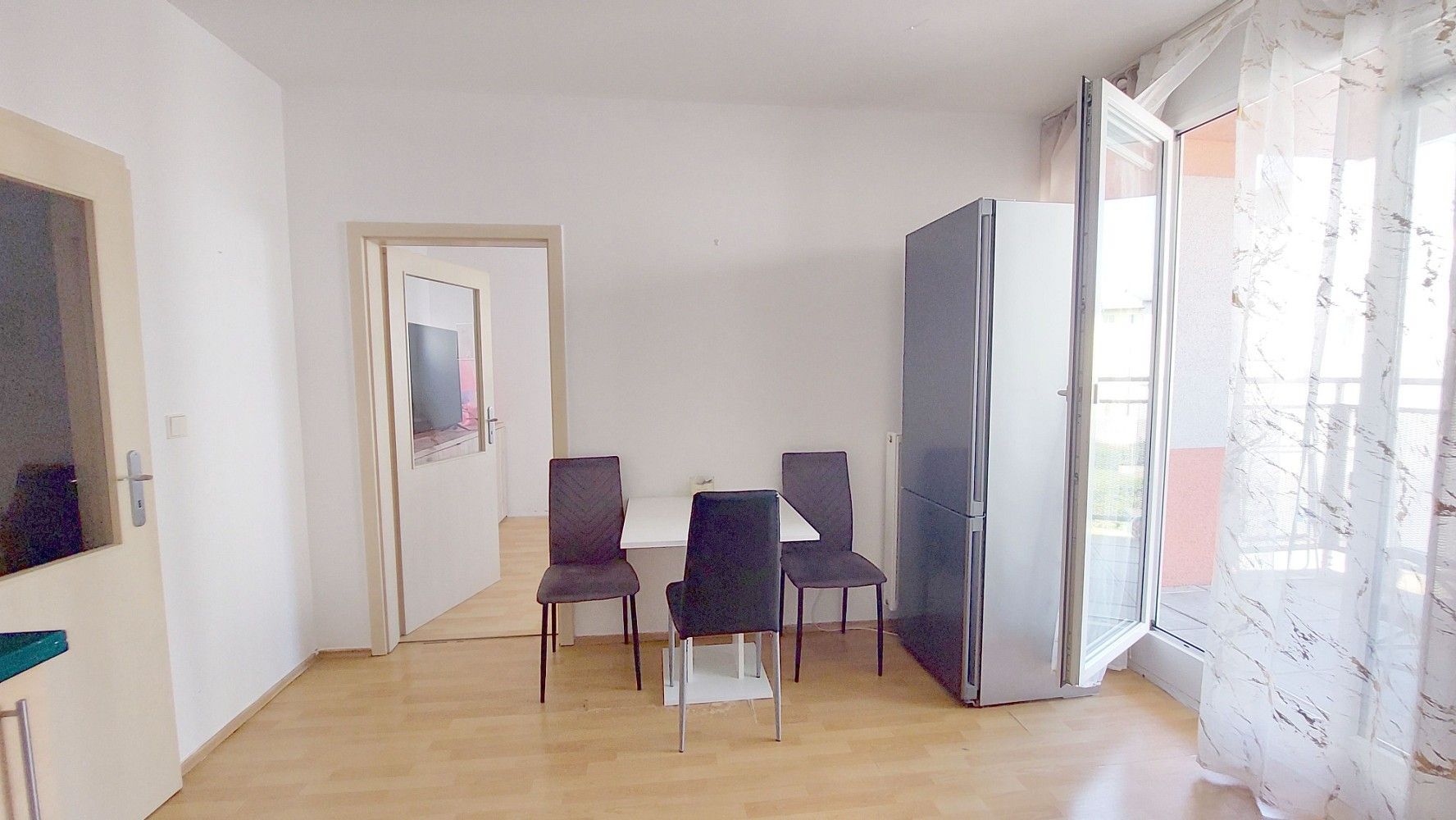 Byt 2+kk · 46 m² · Generála Selnera, Kladno - Kročehlavy - 3