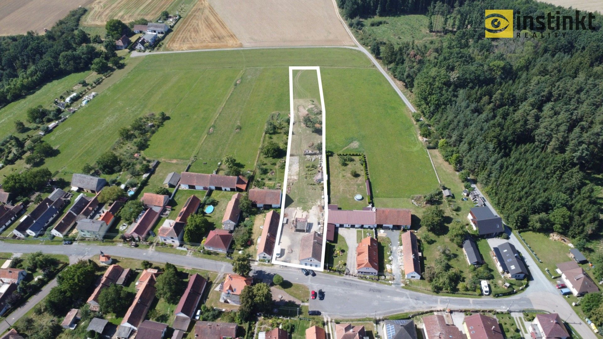 Prodej pozemek pro bydlení - Hradčany, Chlumčany, 4 254 m²