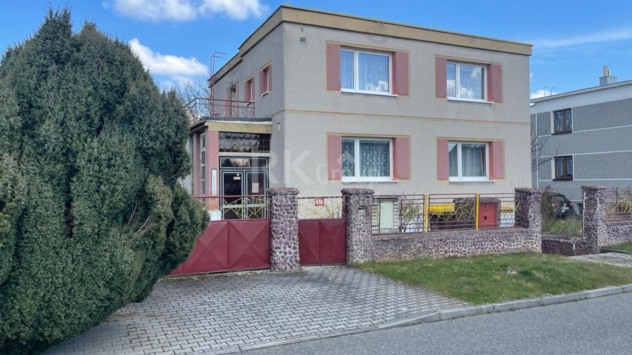 Prodej rodinný dům - Jabloňová, Nové Strašecí, 104 m²