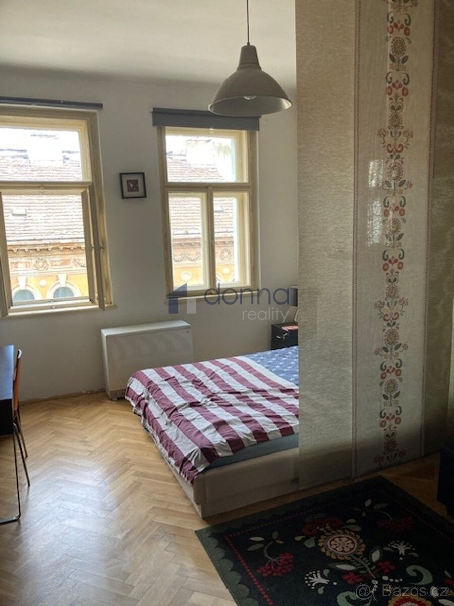 Pronájem byt - Praha, 130 00