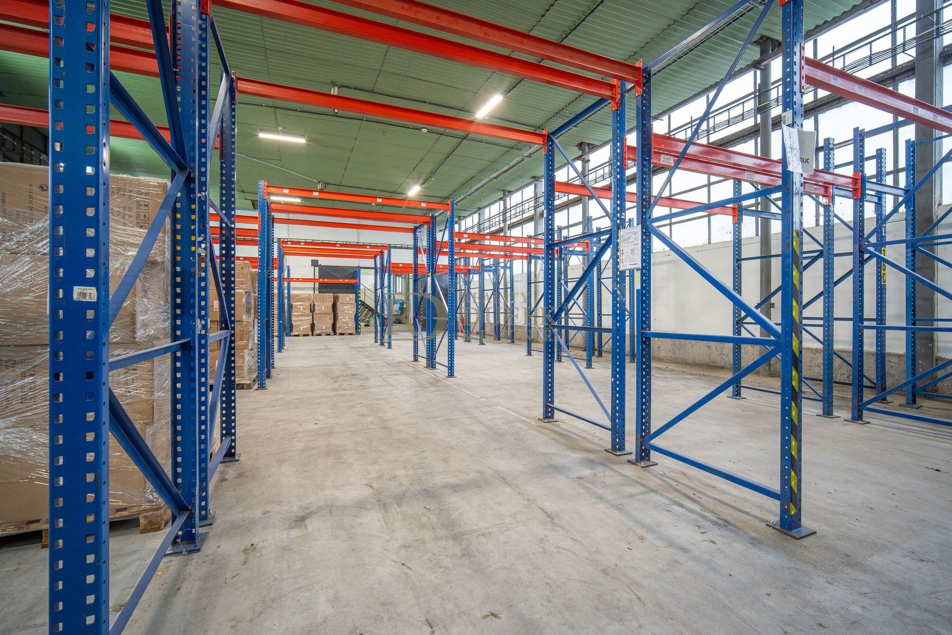 Sklady, Hluchov, Brandýs nad Labem-Stará Boleslav Stará Boleslav, 323 m² - 2