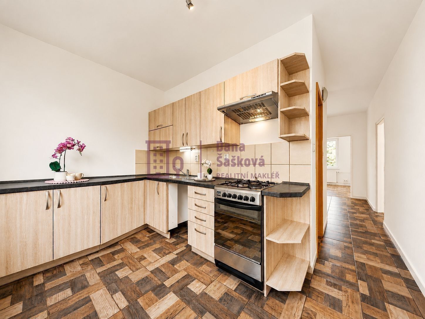 Byt 3+1 · 73 m² · sídliště Vajgar 591, Jindřichův Hradec III - 3