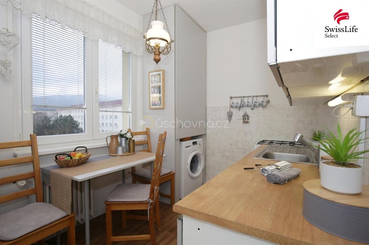 Prodej byt 2+1 - Jaroslava Vrchlického, Most, 54 m² - 5