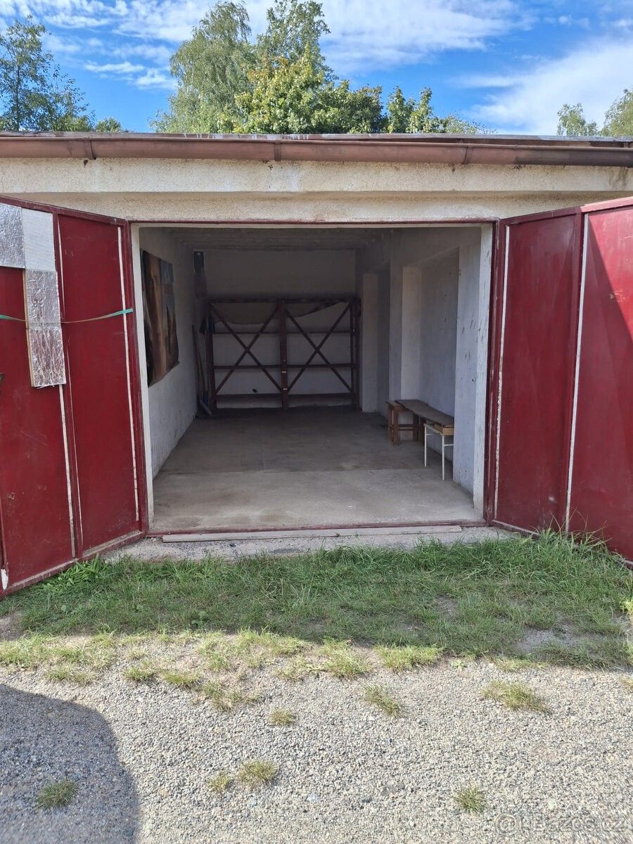 Pronájem garáž - Havlíčkův Brod, 580 01