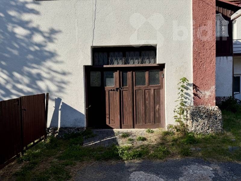 Pronájem garáž - Na Nábřeží 77, Svratka, 36 m² - 5