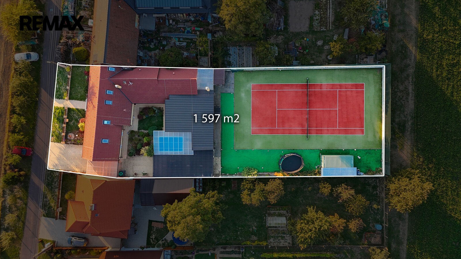 Rodinný dům · 390 m² · Odunec - 3