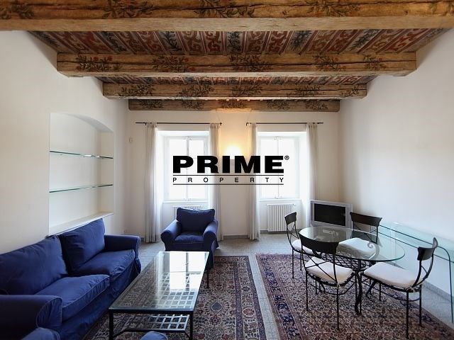 Pronájem byt 3+1 - Hroznová, Praha, 73 m²