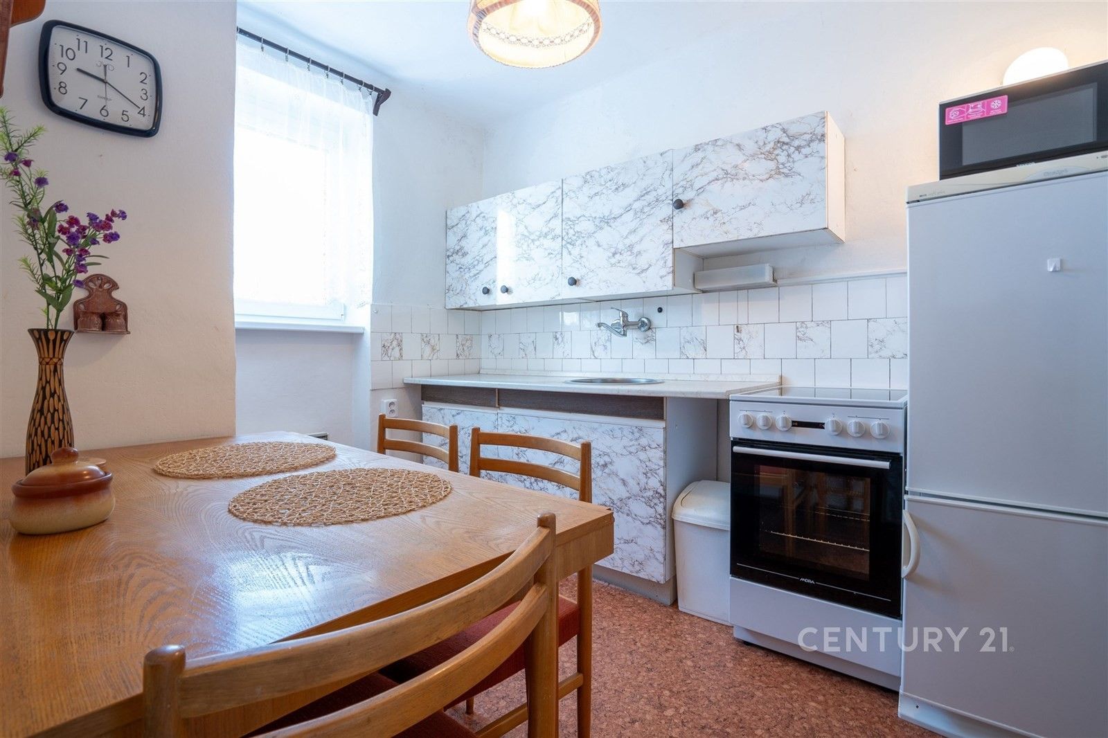 3+1, Dubá Dřevčice, 66 m² - 1