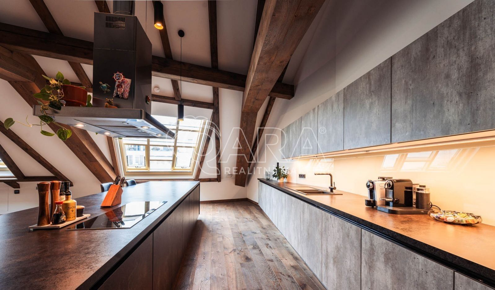 Byt · 335 m² · Truhlářská  , Praha Nové Město - 4
