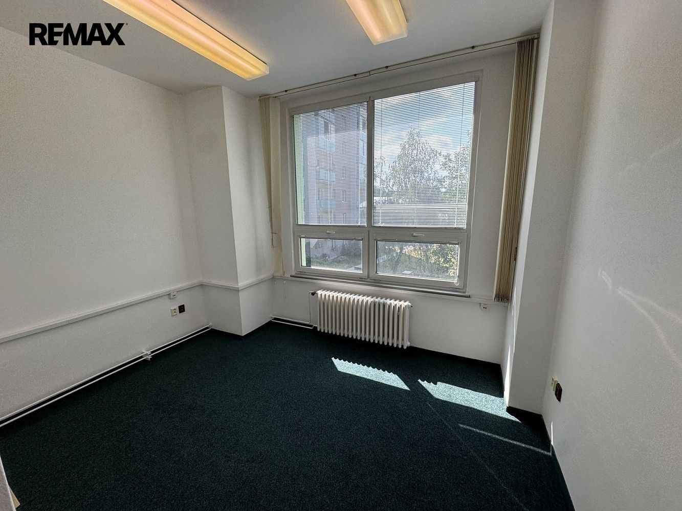 Kanceláře, Břeclav, Jihomoravský kraj, 33 m² - 1