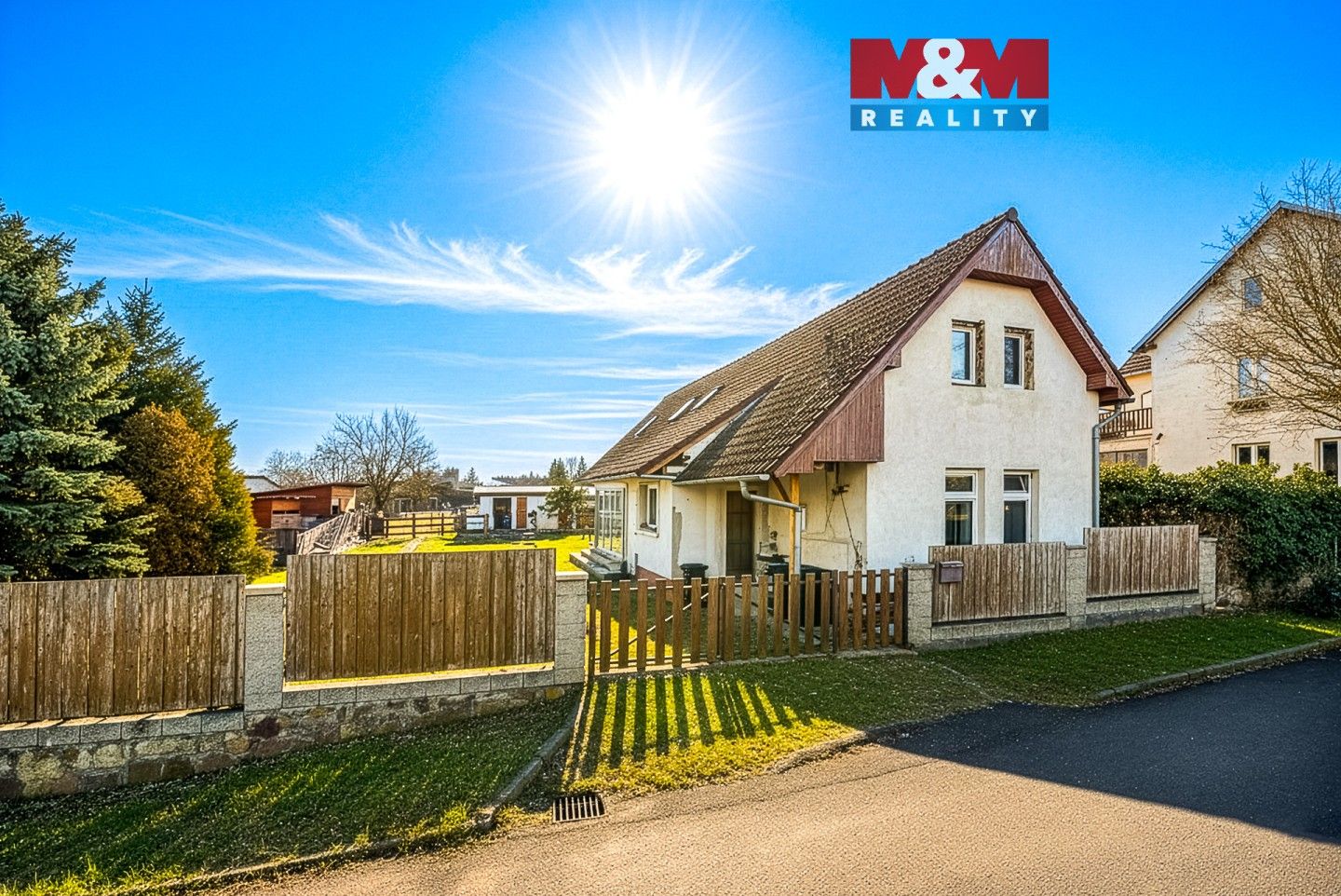 Rodinné domy, Krupá, 186 m²