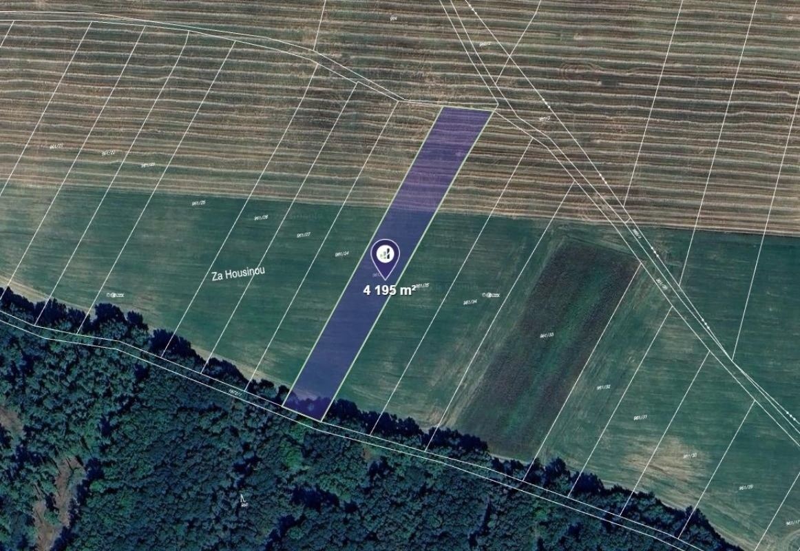 Zemědělský pozemek, 2 204 m²