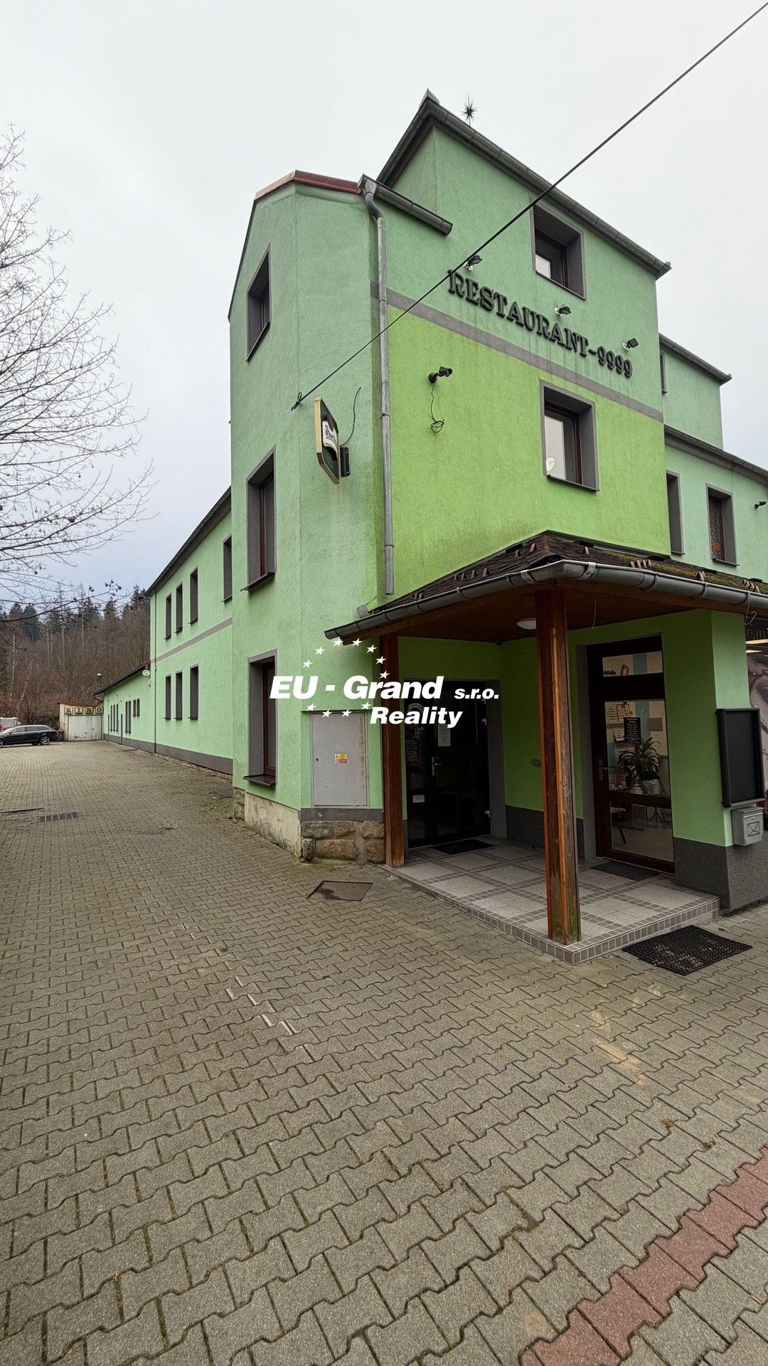Prodej restaurace - Dolní Poustevna, 600 m²
