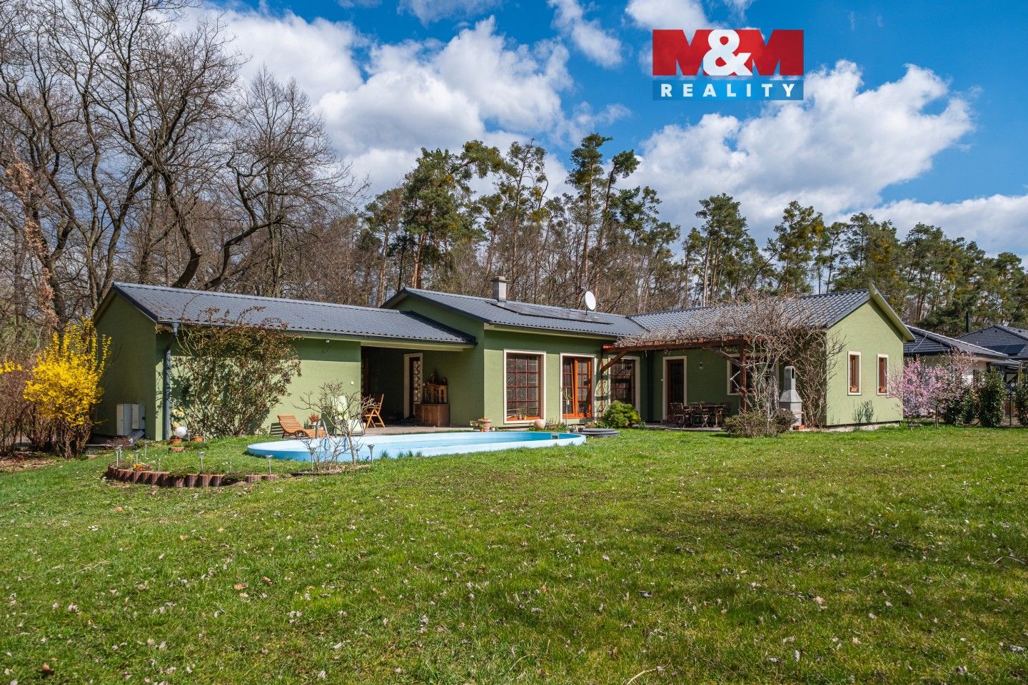 Rodinné domy, Kersko, Hradištko, 160 m²