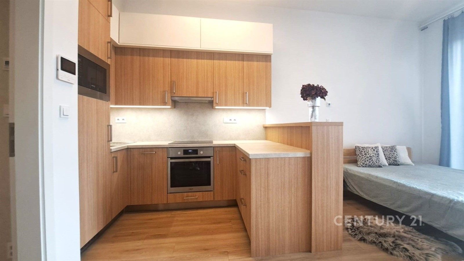 Pronájem byt 1+kk - Kotkova 3937, Znojmo, 32 m²