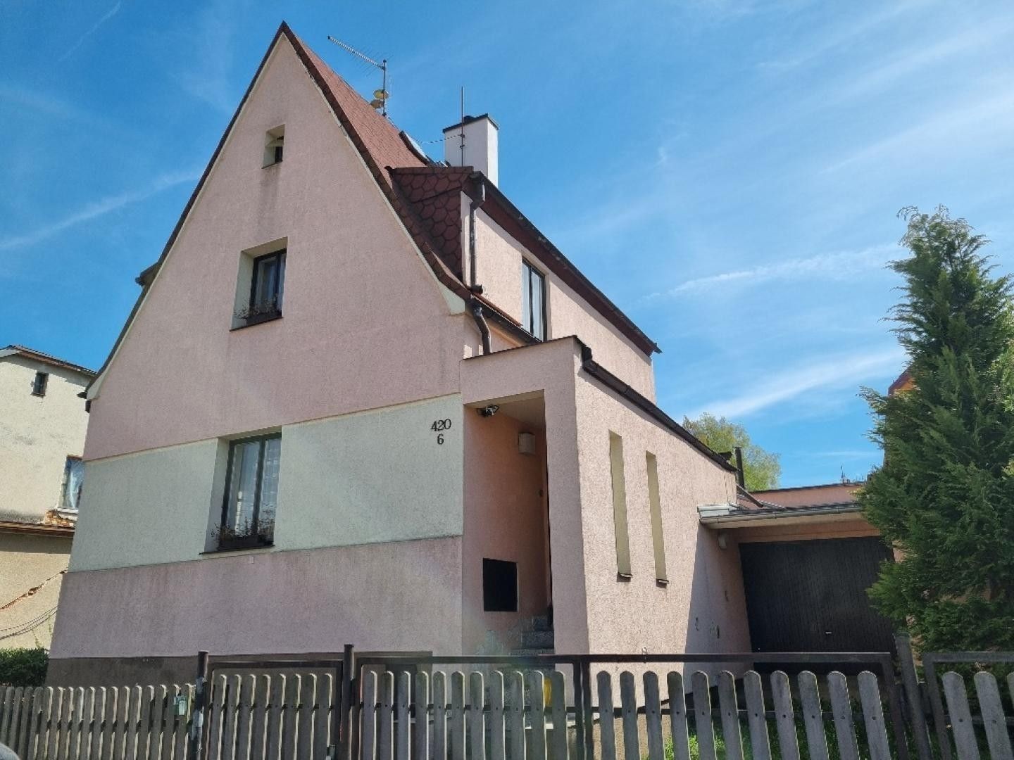 Rodinné domy, Smetanova, Karlovy Vary - Stará Role, Karlovarský kraj, 130 m² - 1