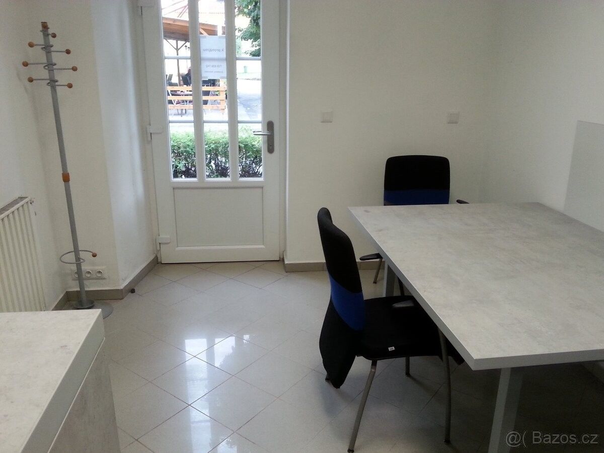 Pronájem kancelář - Libochovice, 411 17