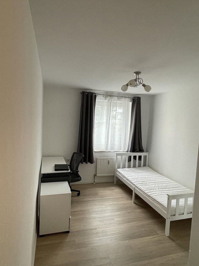 Pronájem byt 1+1 - Äußere Brucker Straße 43 Erlangen Erlangen Bayern 91052, 17 m² - 1