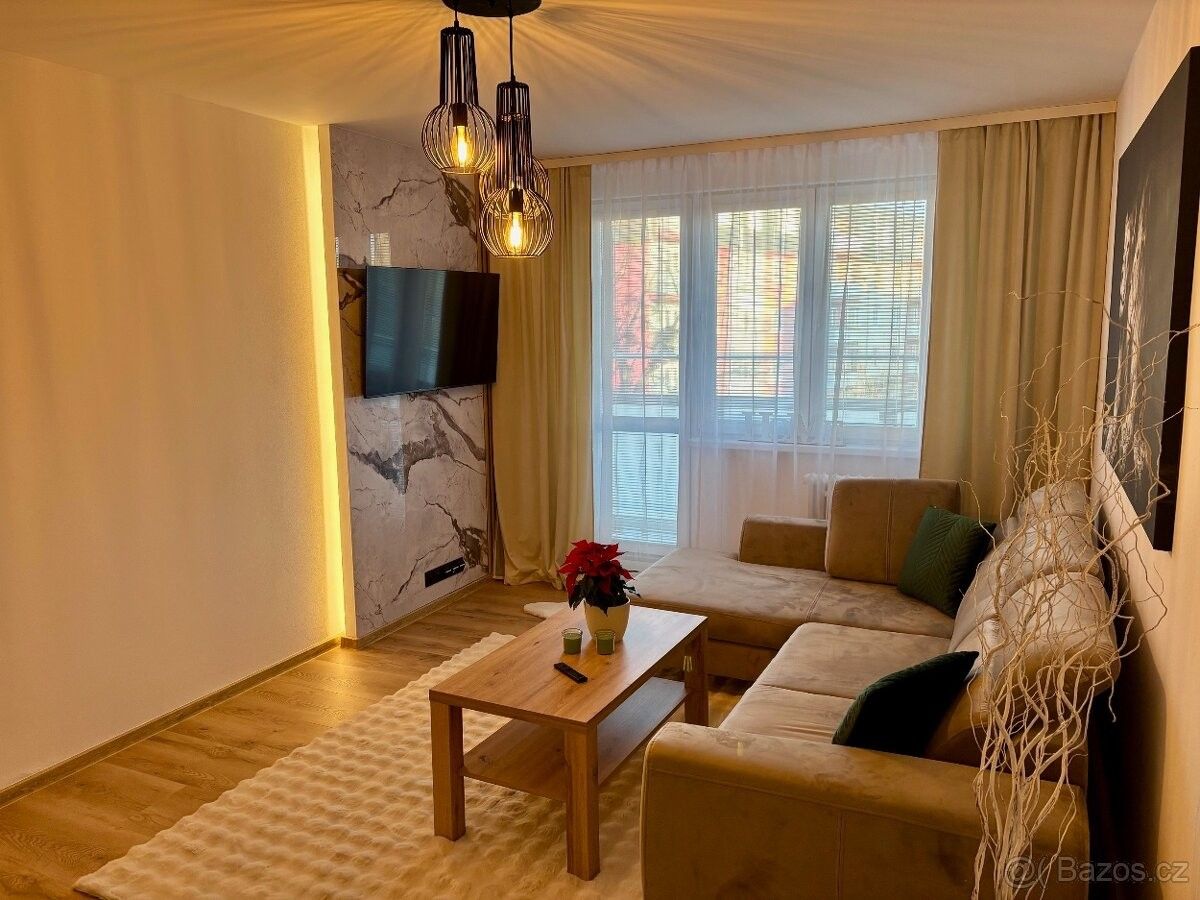 Prodej byt - Hlučín, 748 01