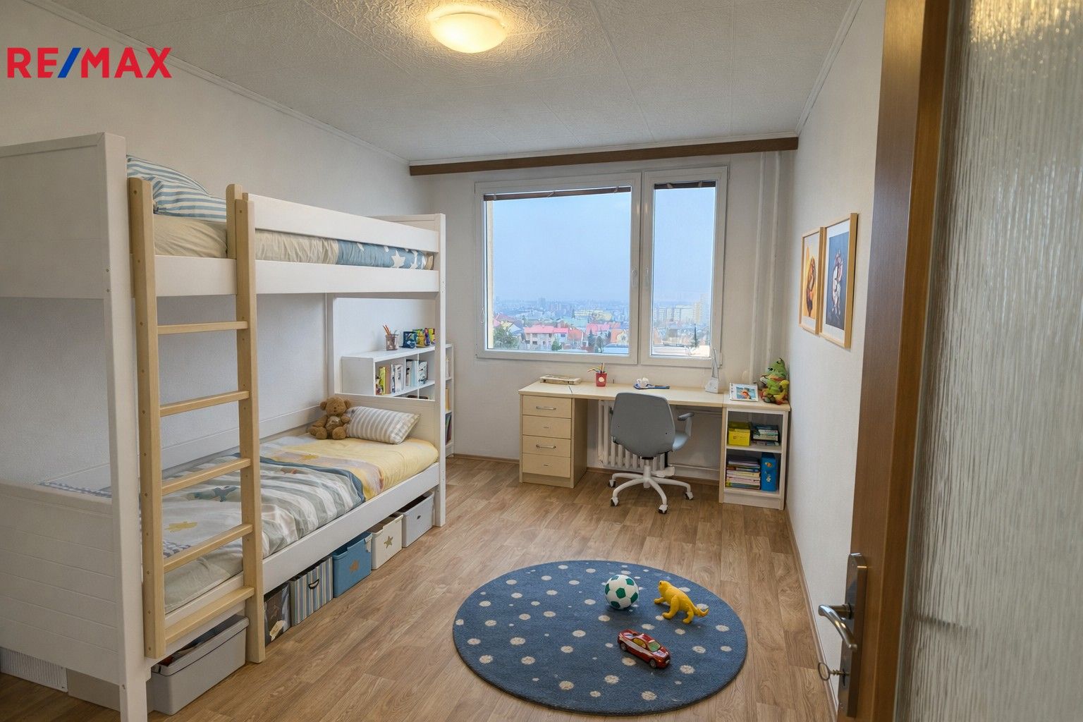 Pronájem byt 3+1 - Markušova, Praha, 77 m²