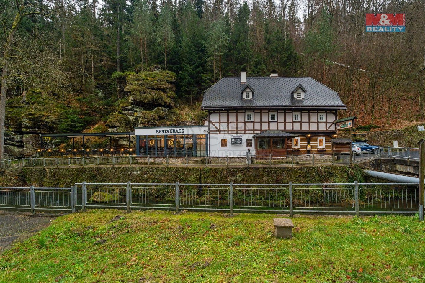 Restaurace, Hřensko, 300 m²