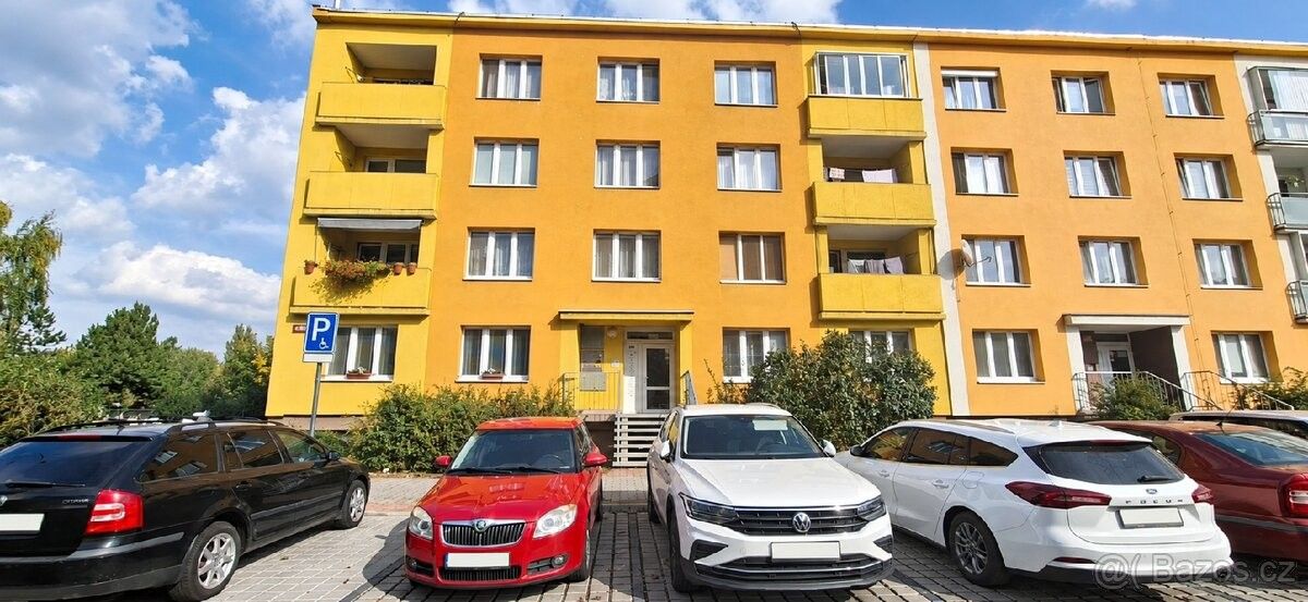 Byty, Louny, 440 01