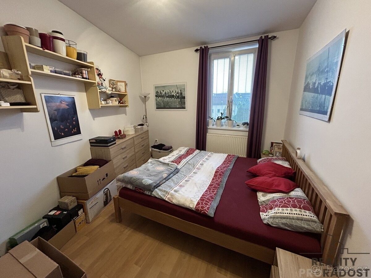 Pronájem byt - Hodonín, 695 01