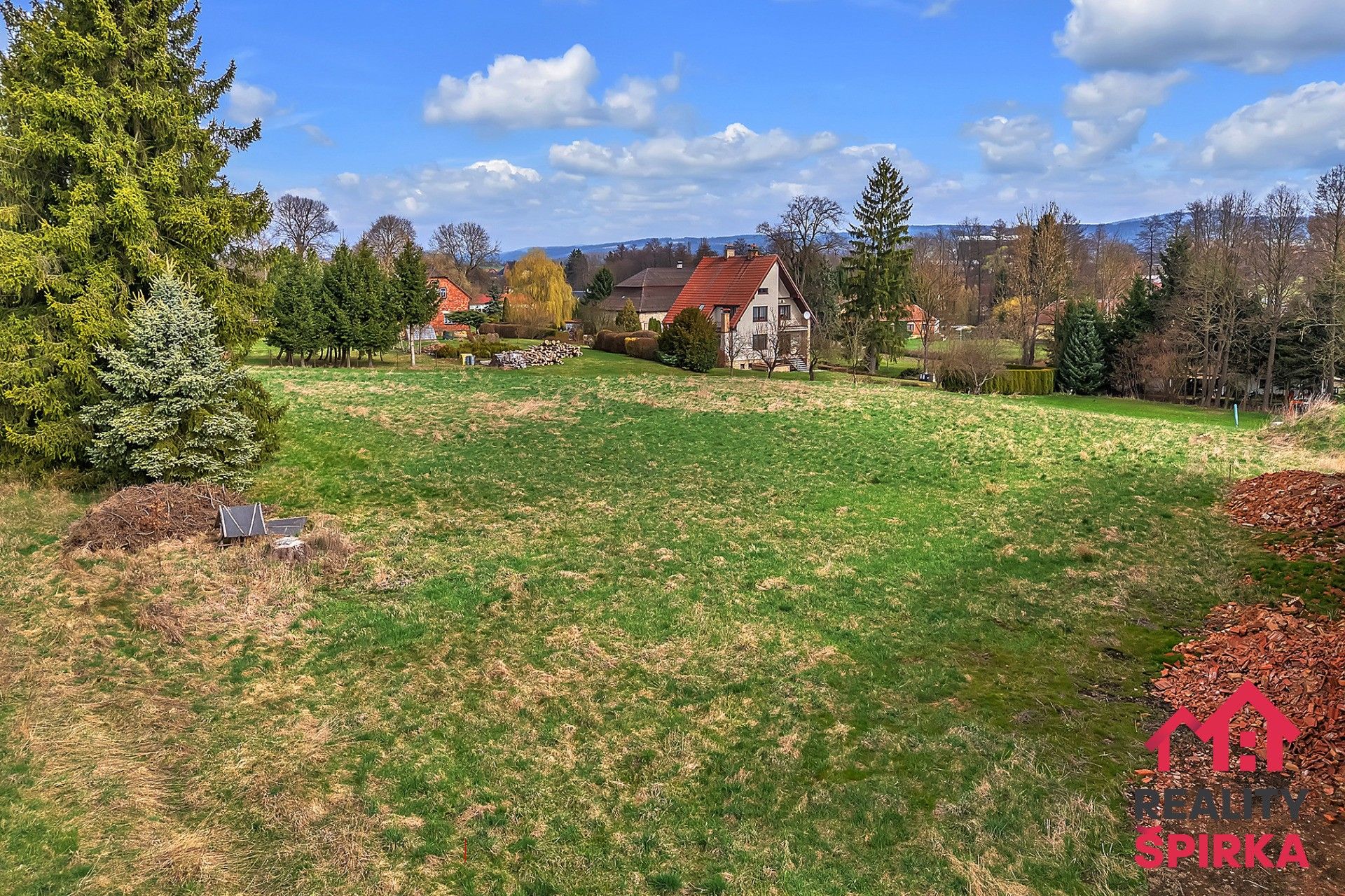 Pozemky pro bydlení, Žichlínek, 1 692 m² - 1
