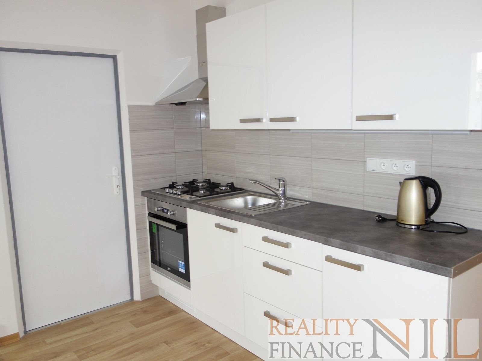 Pronájem byt 1+1 - Karla Steinera, Plzeň, 36 m²