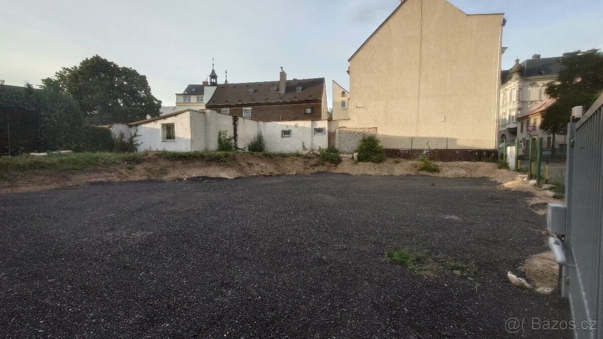 Garáže, Liberec, 460 01