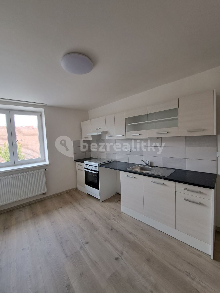 3+kk, Bratrská, Bystřice nad Pernštejnem - Bystřice nad Pernštejnem, Kraj Vysočina, 55 m²