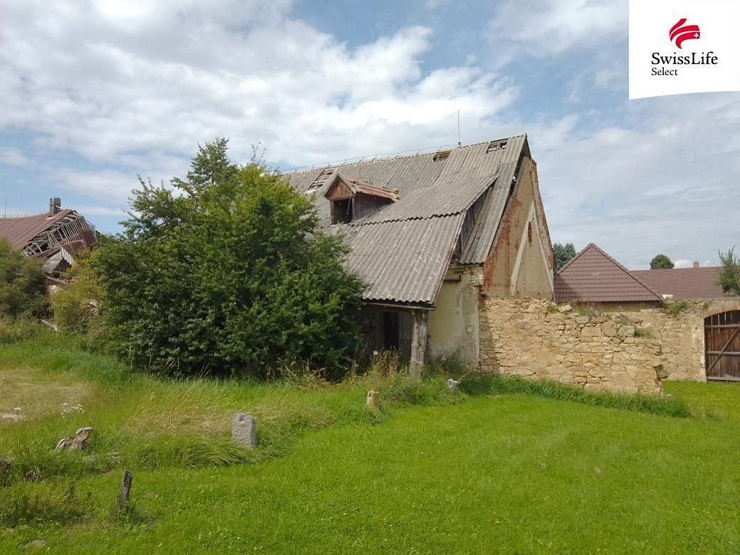 Zemědělské objekty, Cizkrajov, okres Jindřichův Hradec, Jihočeský kraj, 800 m² - 1