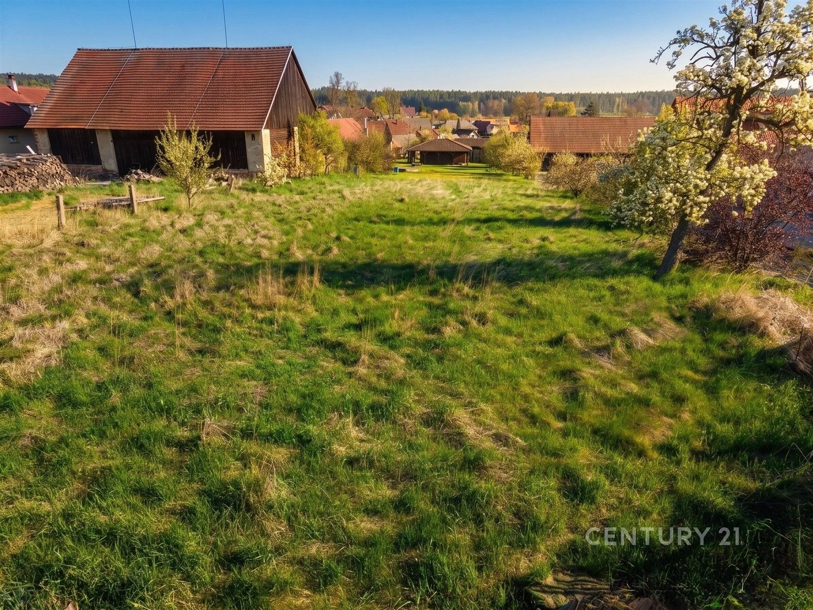 Pozemek pro bydlení, 604 m²