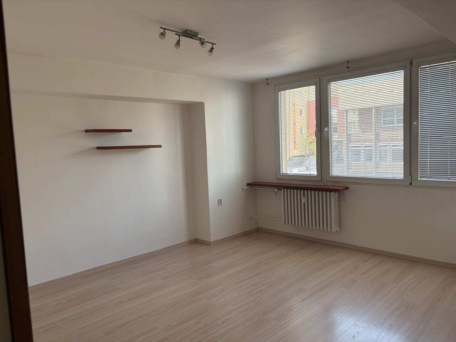 Pronájem byt 3+1 - Na Bezděkově, Benešov - Benešov u Prahy, Středočeský kraj, 68 m² - 2